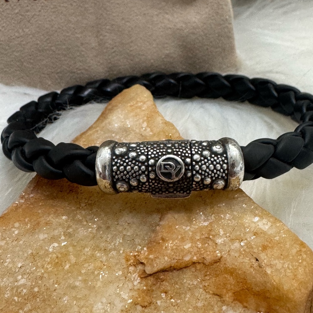 David Yurman .925 Sea Urchin 8.5mm Black Braided Rubber Bracelet - Picture 2 of 9